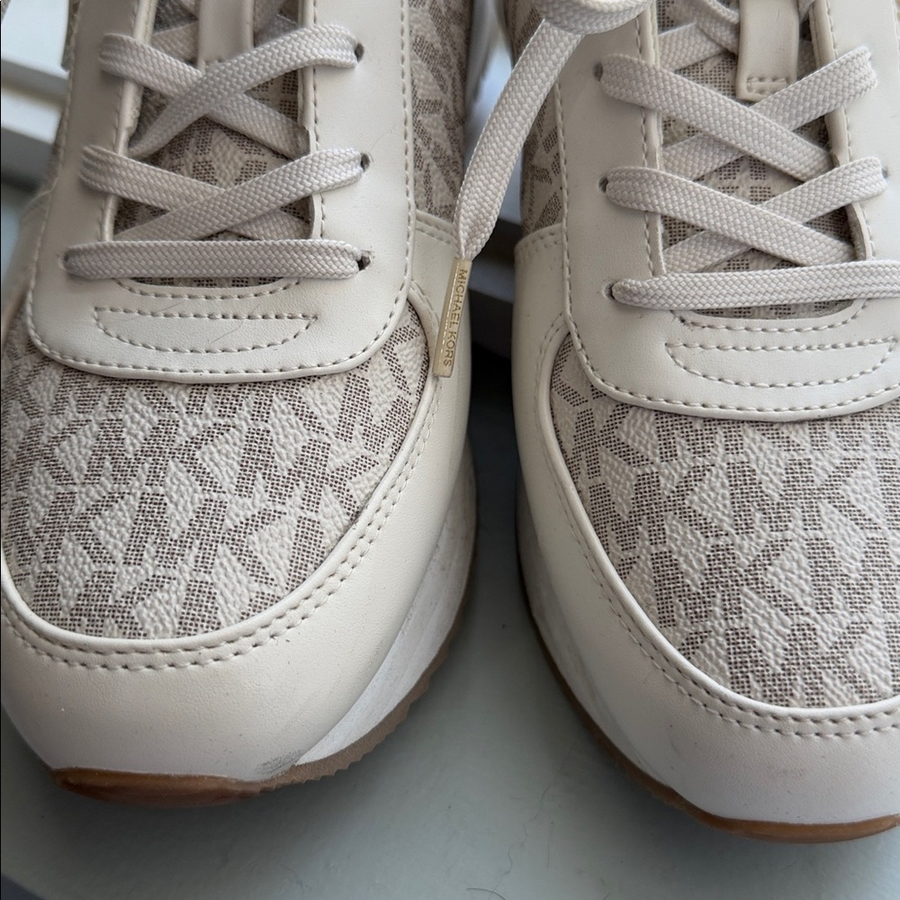 Michael Michael Kors Raina Trainer Sneaker cream gold logo - Picture 8 of 10